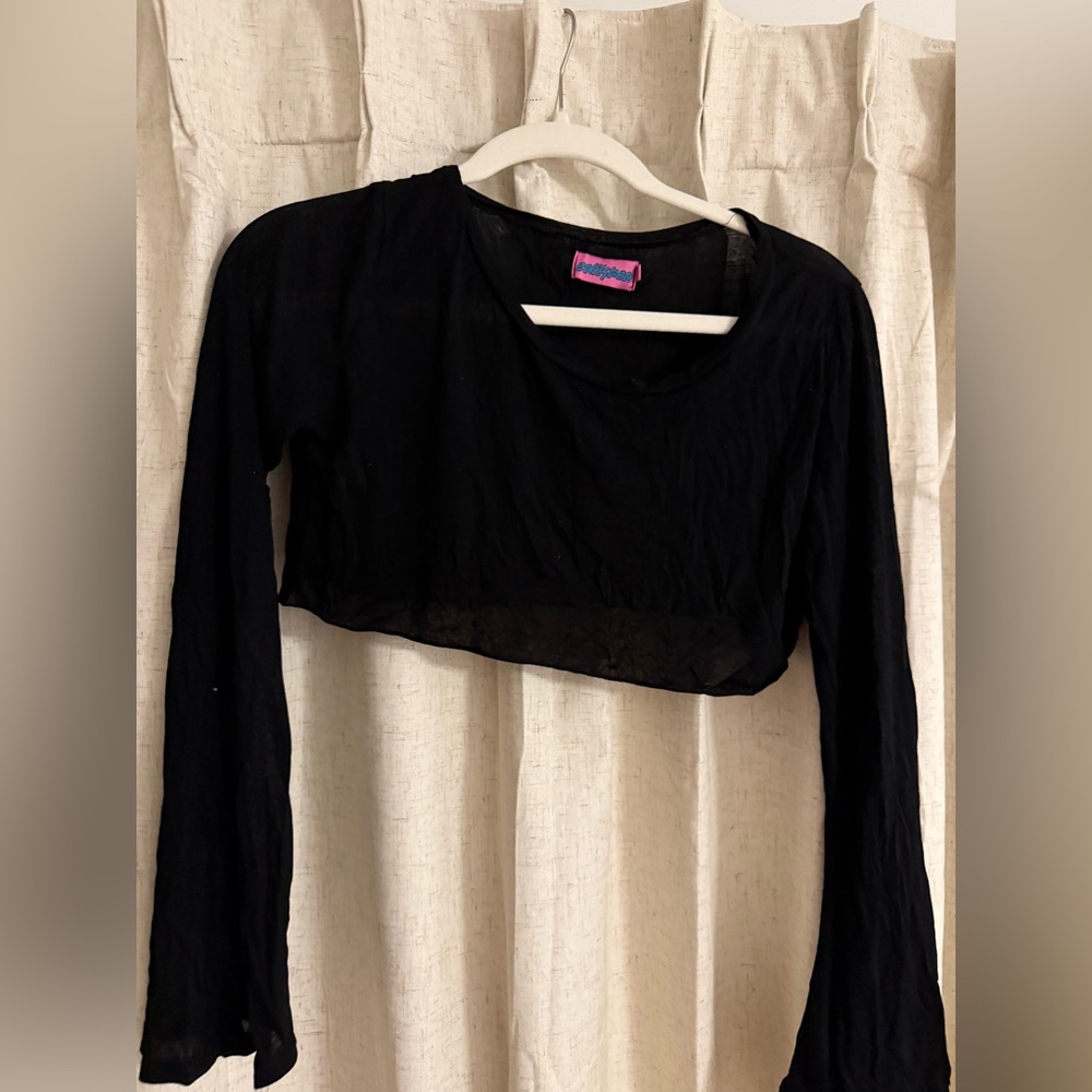 Black Flare Long Sleeve Crop Top